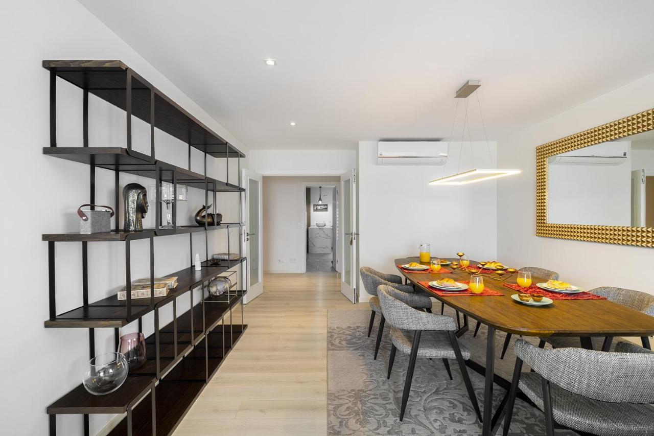Whome Family Condo - Urban Retreat With Parking, Ac, Elevator In Great Location Lisbon Exterior photo